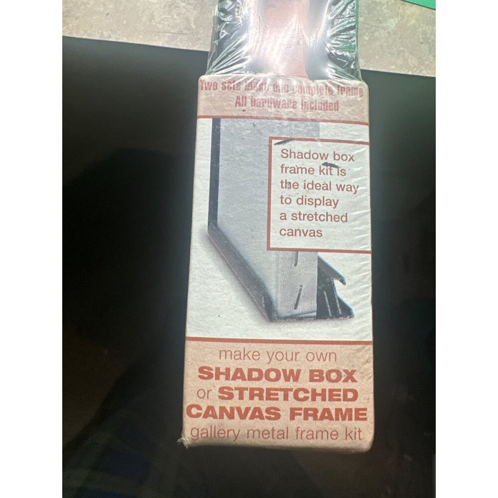 Shadowbox‎ for canvas frame
